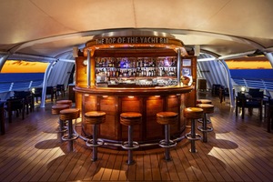Top of the Yacht Bar